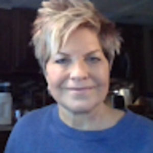 Meet your Posher, Suzanne